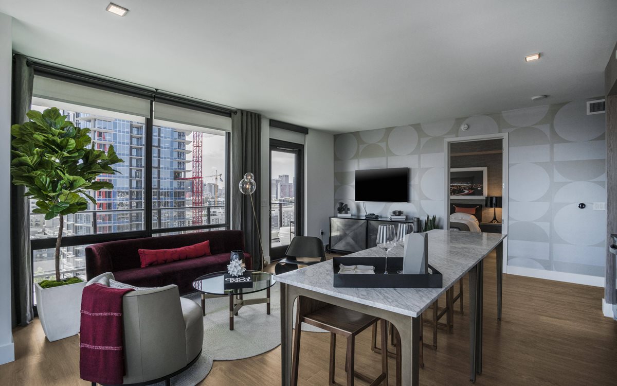 Shift Apartments
