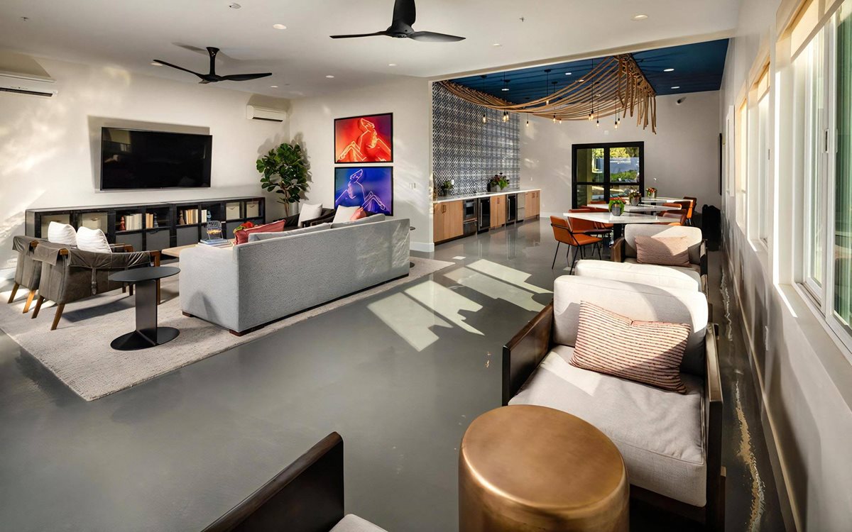 Seacrest Apartment Homes