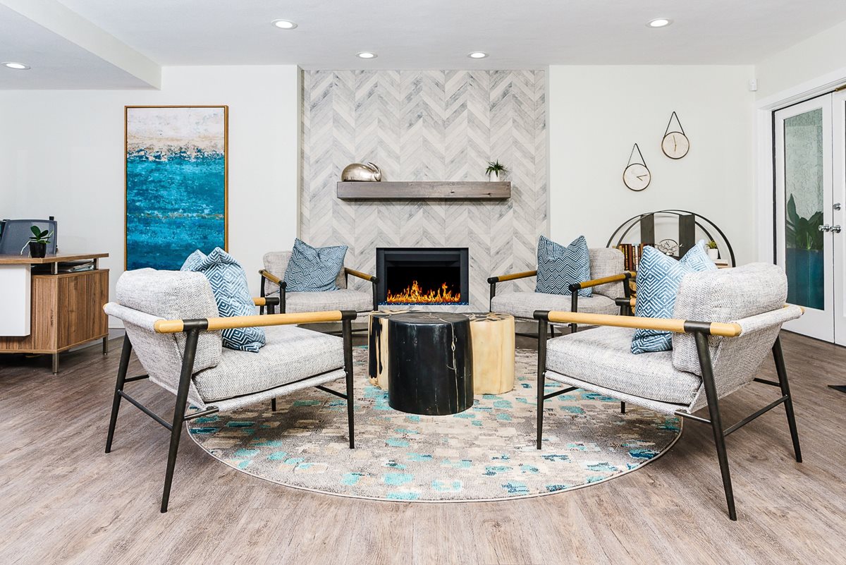 Ridgecrest Apartments