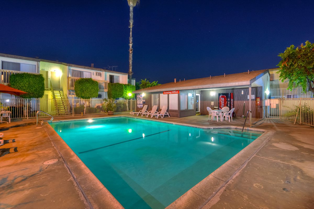 Roberta Apartment Homes