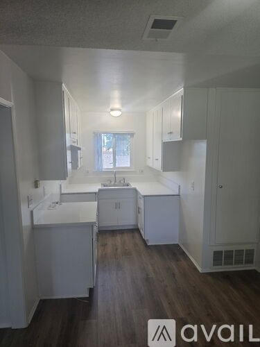 Twin Oaks Apartments