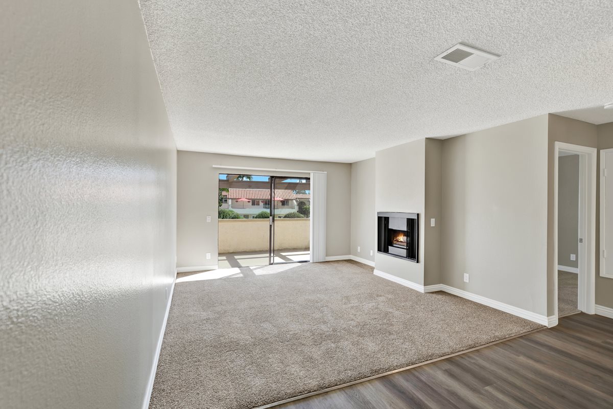 La Costa Apartment Homes